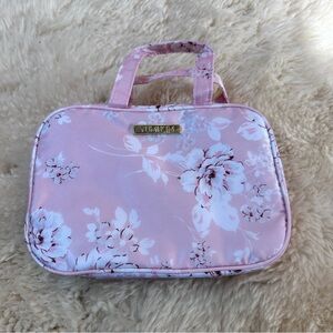 Yumi Kim Wanderlust Hanging Makeup Bag/Travel Case in French Rose Cameo